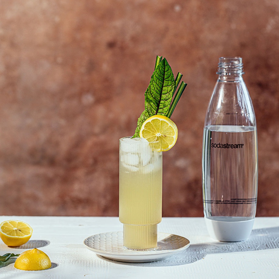 Limoncello Lemongrass Fizz