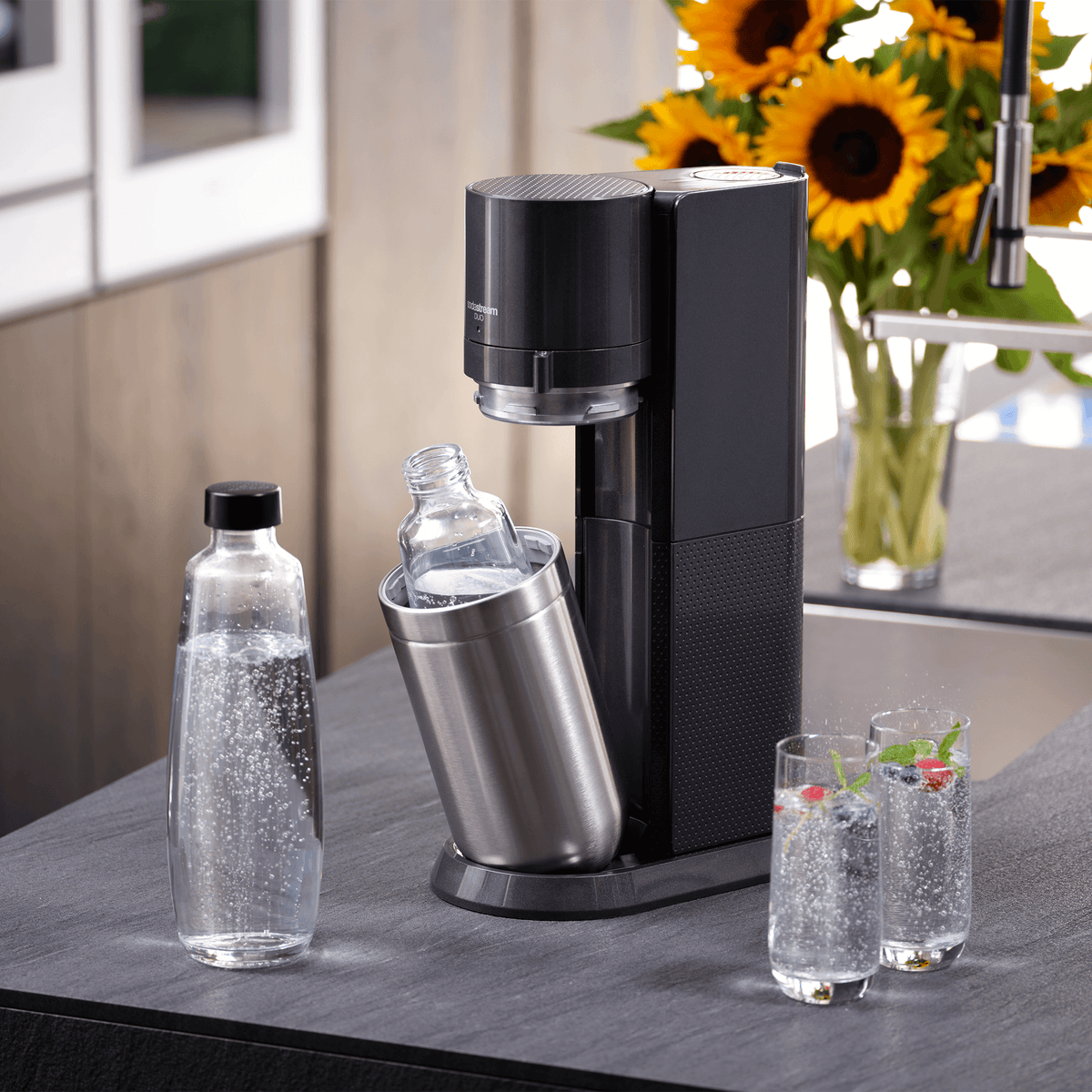 SodaStream DUO Quick Connect Sparkling Water Maker 