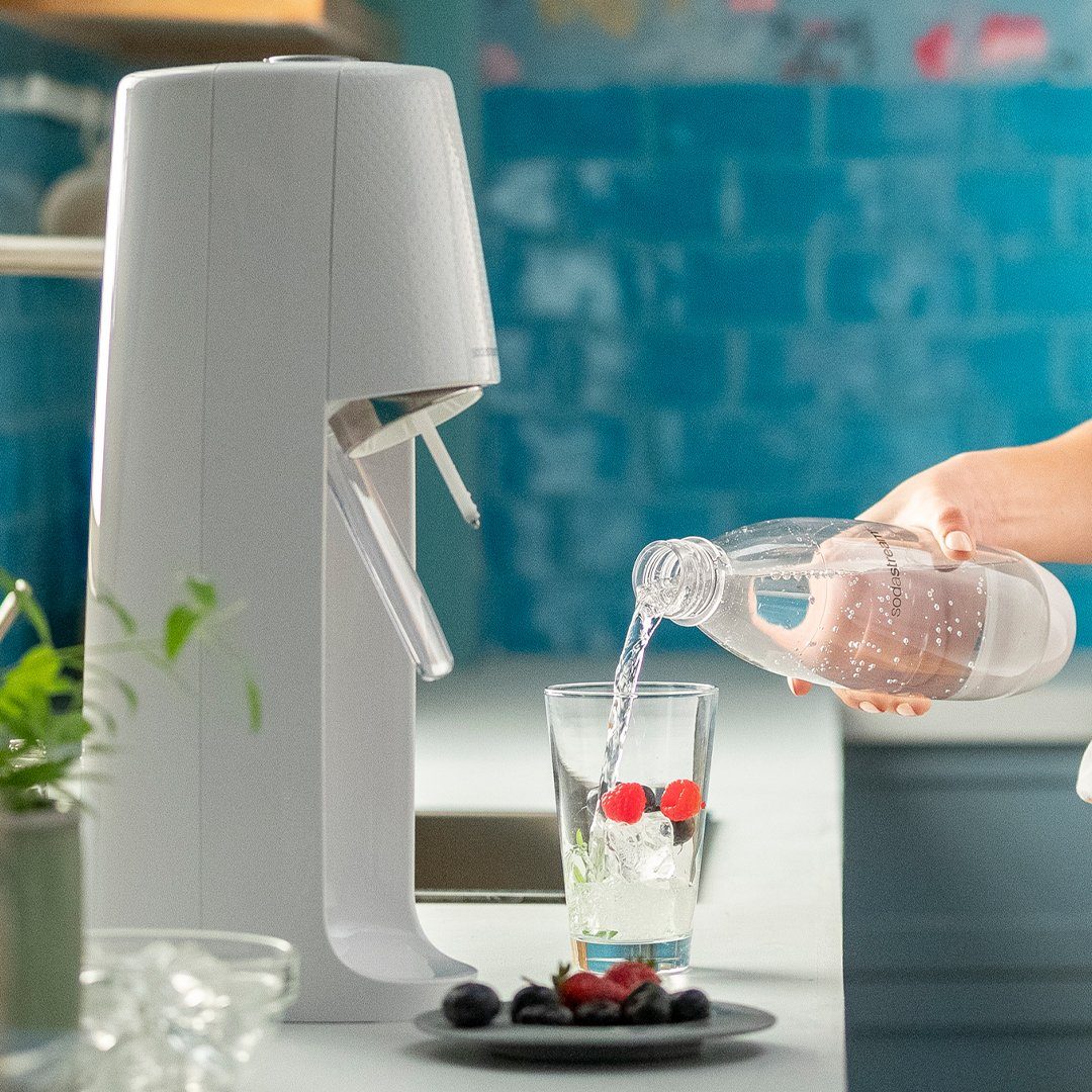 Comment faire vos propres boissons gazeuses avec SodaStream Art ? - Closer