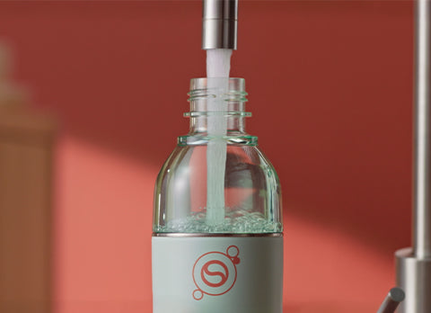 Mineral Water vs. Sparkling Water: What's the Difference?