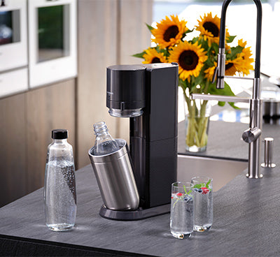 キッチン家電 sodastream DUO SSM1105 SodaStream Duo Sparkling Water Maker with Quick Connect